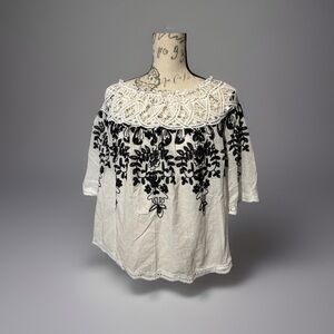 San Joy Blouse White Cotton Black Embroidery Lace